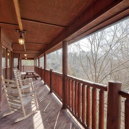 Cherokee Lodge Sevierville Ngoại thất bức ảnh