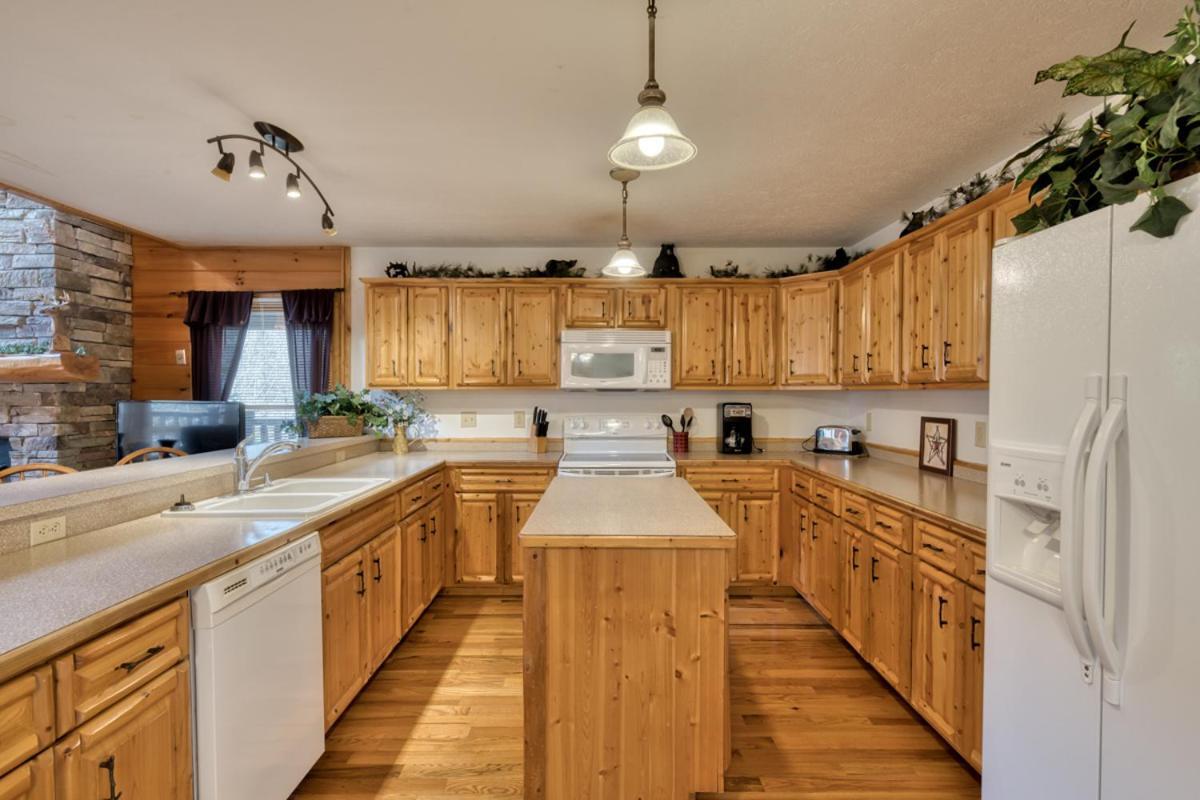Cherokee Lodge Sevierville Ngoại thất bức ảnh