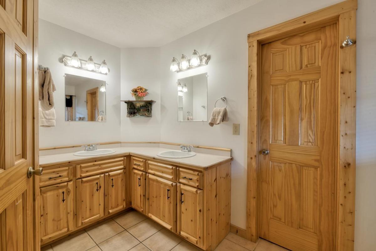 Cherokee Lodge Sevierville Ngoại thất bức ảnh