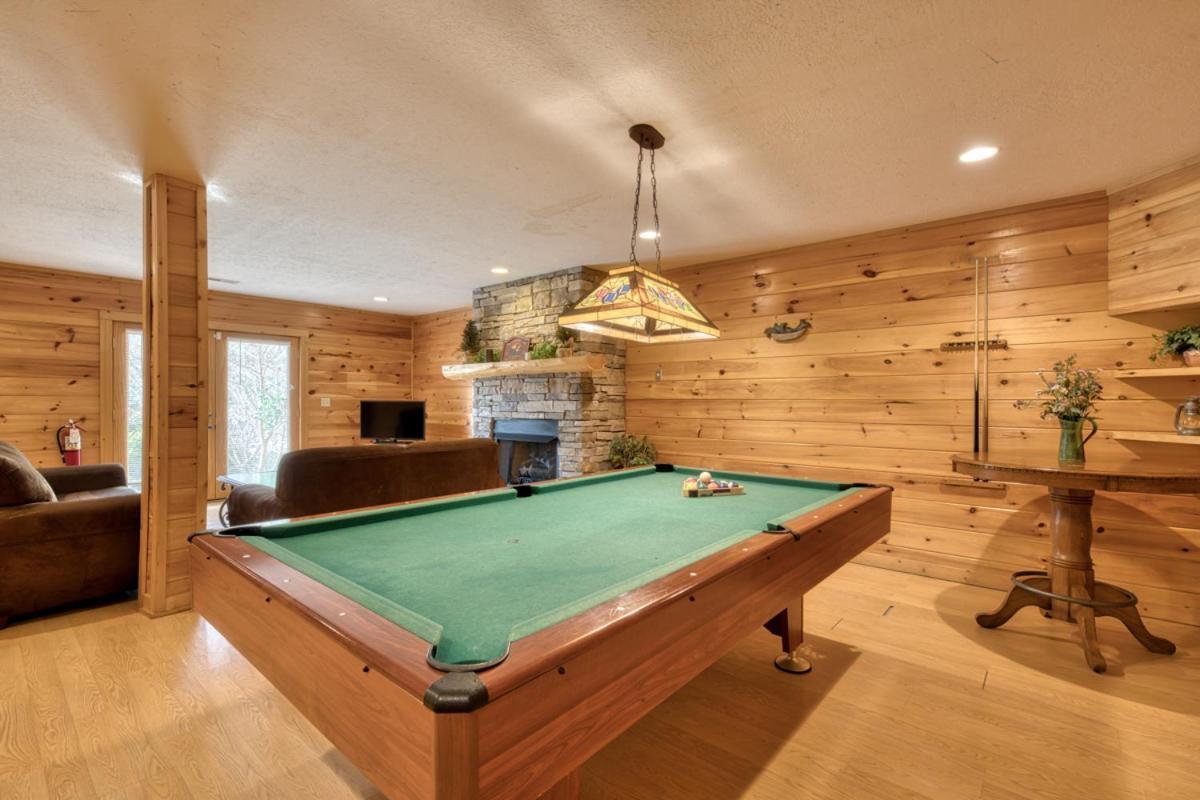 Cherokee Lodge Sevierville Ngoại thất bức ảnh